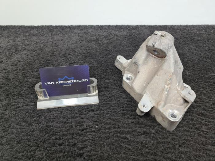 Used Engine mount Mercedes ML II (164/4JG) 4.0 ML-420 CDI 4-Matic V8 32V Price € 20,00 Inclusive VAT offered by Van Kronenburg Engines