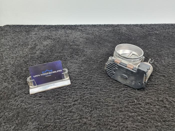 Gebrauchte Drosselklappengehäuse Porsche 911 (996) 3.6 Carrera 24V Preis € 14,96 Mit Mehrwertsteuer angeboten von Van Kronenburg Engines
