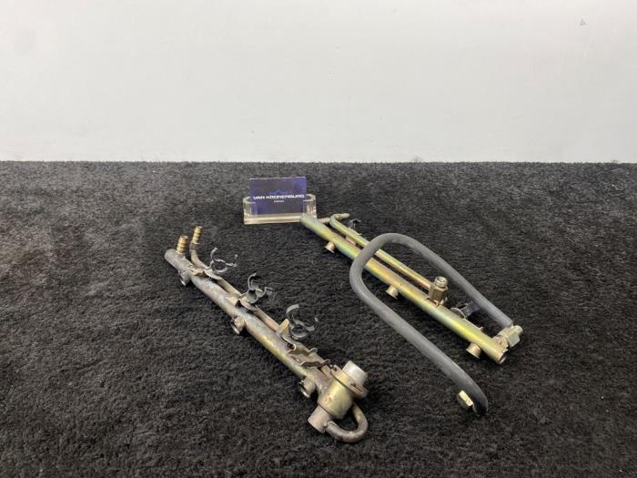 Usagé Système d'injection Porsche 911 (996) 3.6 Carrera 24V Prix € 199,95 Prix TTC proposé par Van Kronenburg Engines