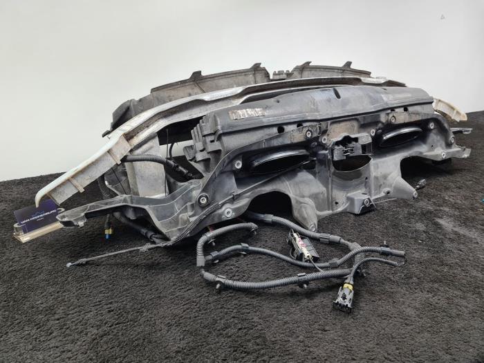 Used Miscellaneous Porsche Panamera Sport Turismo (971H) 2.9 V6 24V 4S Price € 3.999,95 Inclusive VAT offered by Van Kronenburg Engines