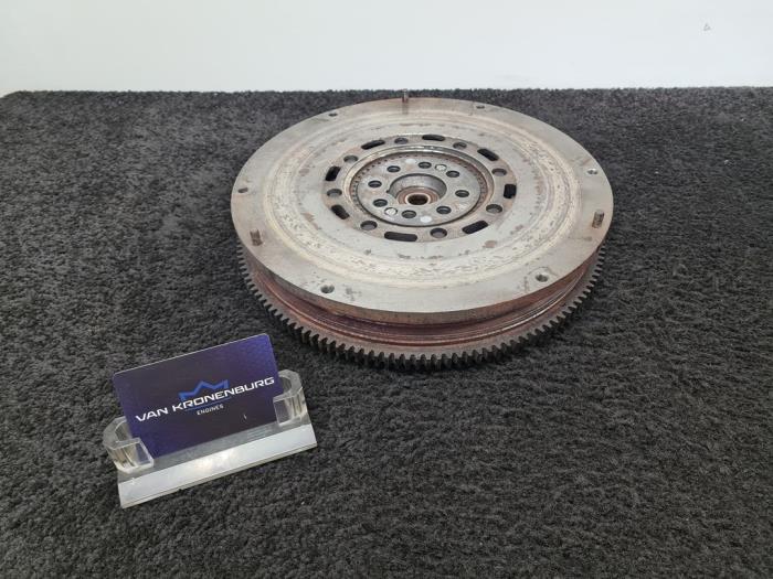 Gebrauchte Schwungrad Porsche 911 (996) 3.6 Carrera 24V Preis € 300,00 Mit Mehrwertsteuer angeboten von Van Kronenburg Engines