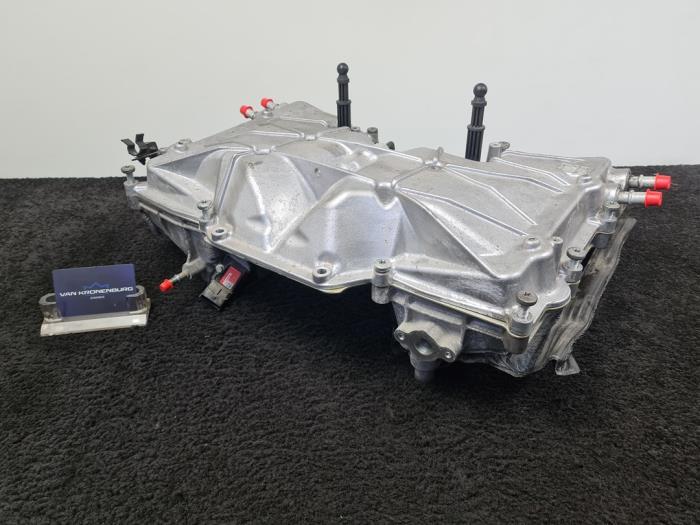 Usagé Intercooler Jaguar XJ (X351) 3.0 V6 Supercharged 24V AWD Prix € 250,00 Prix TTC proposé par Van Kronenburg Engines