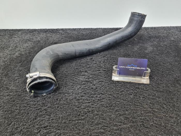 Gebrauchte Intercooler Schlauch Porsche Panamera Sport Turismo (971H) 2.9 V6 24V 4S Preis € 30,00 Mit Mehrwertsteuer angeboten von Van Kronenburg Engines