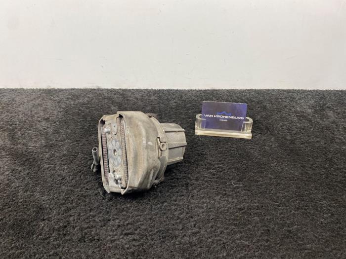 Gebrauchte Motorlager Audi S6 (C6) 5.2 V10 40V Preis € 49,95 Mit Mehrwertsteuer angeboten von Van Kronenburg Engines