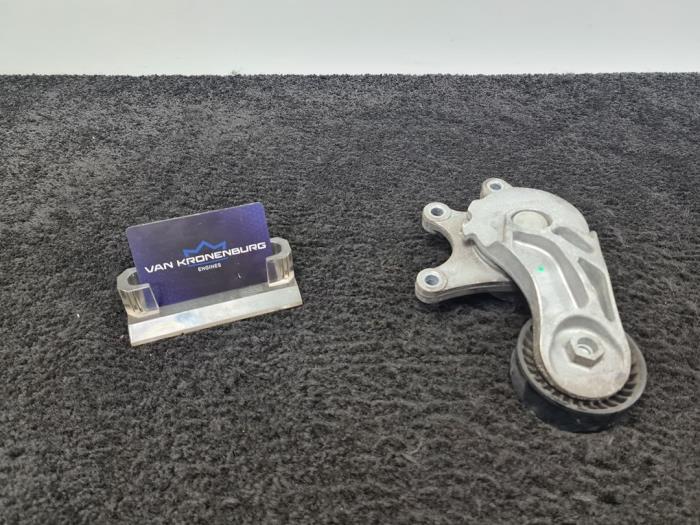 Usados Tensor correa múltiple BMW 4 serie (F32) 428i 2.0 Turbo 16V Precio € 39,95 IVA incluido ofrecido por Van Kronenburg Engines