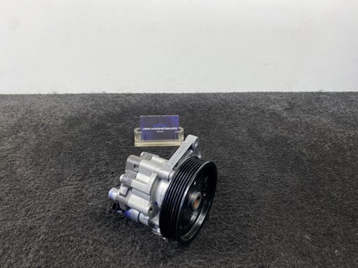 Usagé Pompe direction assistée Mercedes E (W212) E-300 V6 24V BlueEFFICIENCY 4-Matic Prix € 170,01 Prix TTC proposé par Van Kronenburg Engines