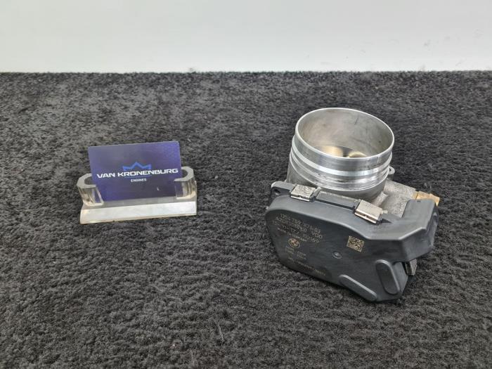 Usagé Boitier papillon BMW 3 serie (F30) M3 3.0 24V TwinPower Turbo Prix € 60,00 Prix TTC proposé par Van Kronenburg Engines