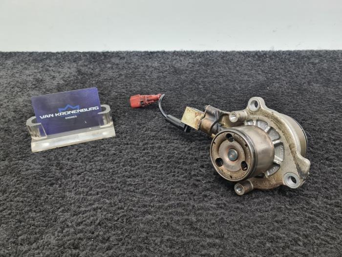 Usagé Pompe à eau Volkswagen Crafter (SY) 2.0 TDI 4Motion Prix € 34,50 Prix TTC proposé par Van Kronenburg Engines