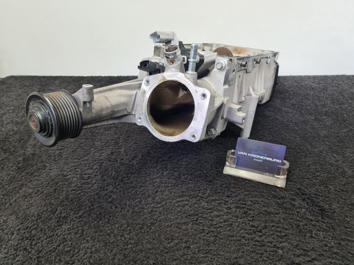 Used Compressor Landrover Range Rover IV (LG) 3.0 V6 Supercharged Price € 1.210,00 Inclusive VAT offered by Van Kronenburg Engines