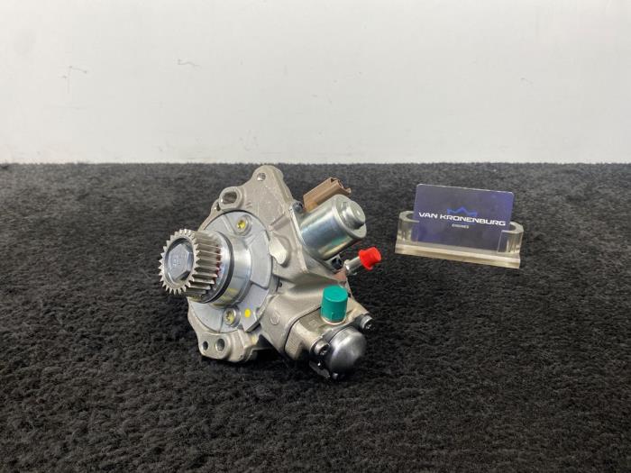 Diesel pump from a Peugeot Expert (VA/VB/VE/VF/VY) 2.0 Blue HDi 120 16V 2019