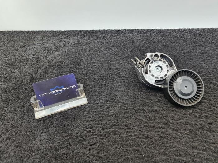 Spanrolle multiriem van een Audi A6 (C6) 3.2 V6 24V FSI 2006