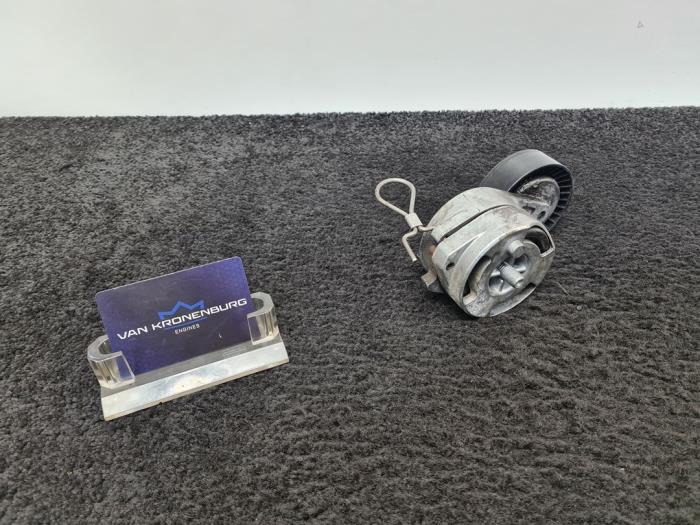 Spanrolle multiriem van een Audi A6 (C6) 3.2 V6 24V FSI 2006