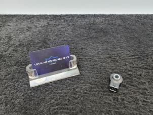 Used Detonation sensor Mini Mini (F55) 2.0 16V Cooper S Price € 15,00 Inclusive VAT offered by Van Kronenburg Engines