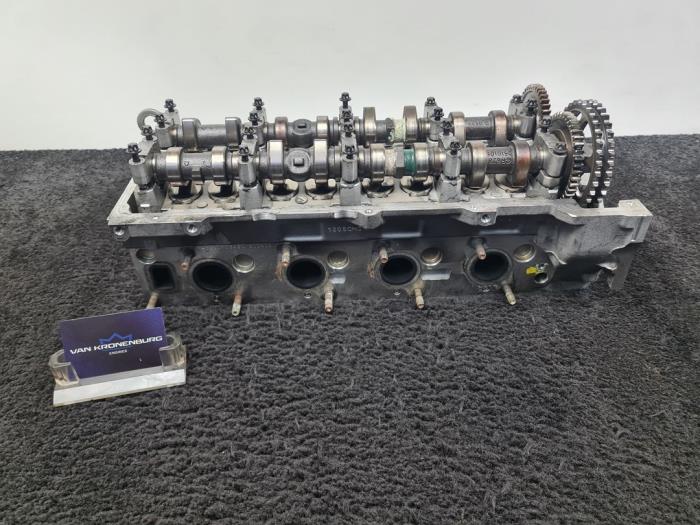 Usagé Culasse Mercedes E (W211) 4.0 E-420 CDI 32V Prix sur demande proposé par Van Kronenburg Engines