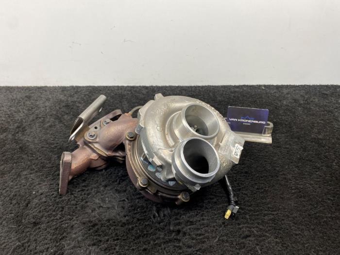 Gebrauchte Turbo Mercedes E (W212) E-350 CDI V6 24V BlueEfficiency Preis € 605,00 Mit Mehrwertsteuer angeboten von Van Kronenburg Engines