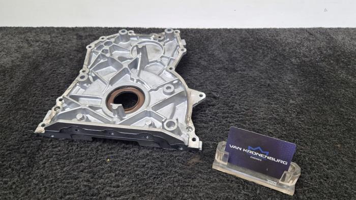 Timing cover from a Mercedes-Benz ML III (166) 3.0 ML-350 BlueTEC V6 24V 4-Matic 2014