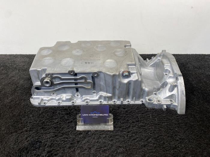 Usagé Couvercle carter Chrysler PT Cruiser 2.2 CRD 16V Prix € 99,99 Prix TTC proposé par Van Kronenburg Engines