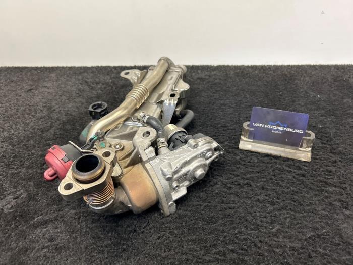 EGR valve from a BMW X6 (G06) xDrive 40d Mild Hybrid 3.0 24V