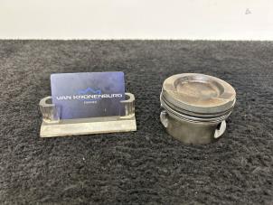 Piston d'un Volkswagen Golf III (1H1) 2.8 VR6