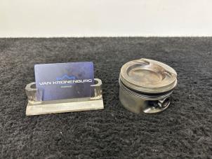 Piston d'un Volkswagen Golf III (1H1) 2.8 VR6