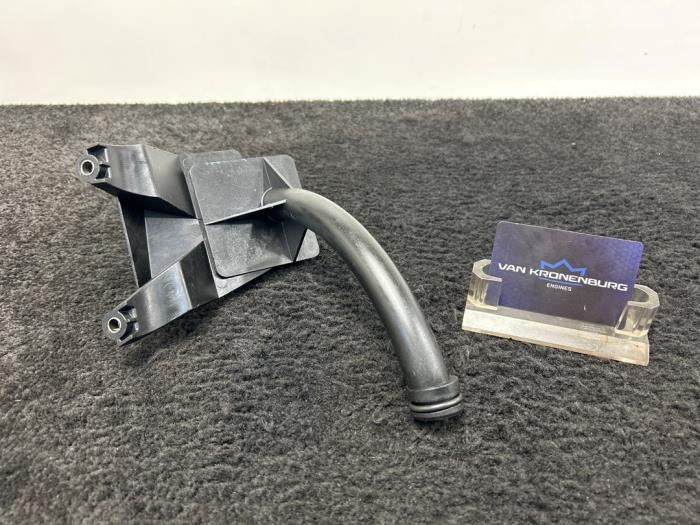 Gebrauchte Öl Ansaugrohr BMW 3 serie (E46/2) 318 Ci 16V Preis € 25,00 Mit Mehrwertsteuer angeboten von Van Kronenburg Engines