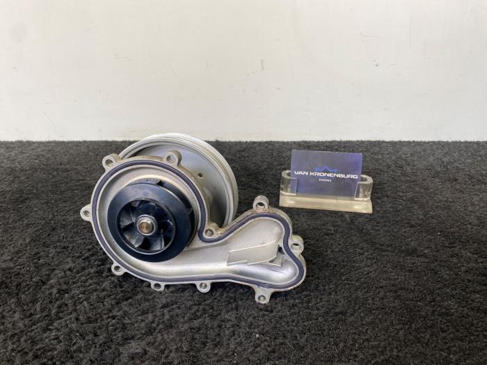 Begagnade Vattenpump Audi A6 (C7) 3.0 TDI V6 24V Pris € 54,99 Inklusive moms erbjuds av Van Kronenburg Engines