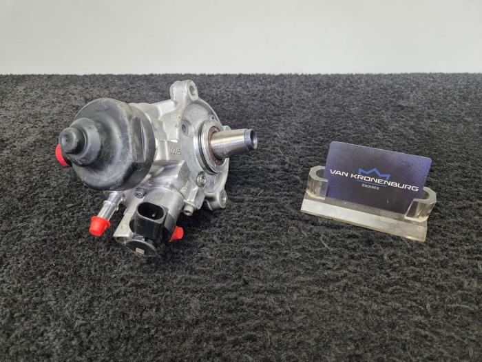 Begagnade Dieselpump Mini Clubman (F54) 2.0 Cooper D 16V Pris € 150,00 Inklusive moms erbjuds av Van Kronenburg Engines