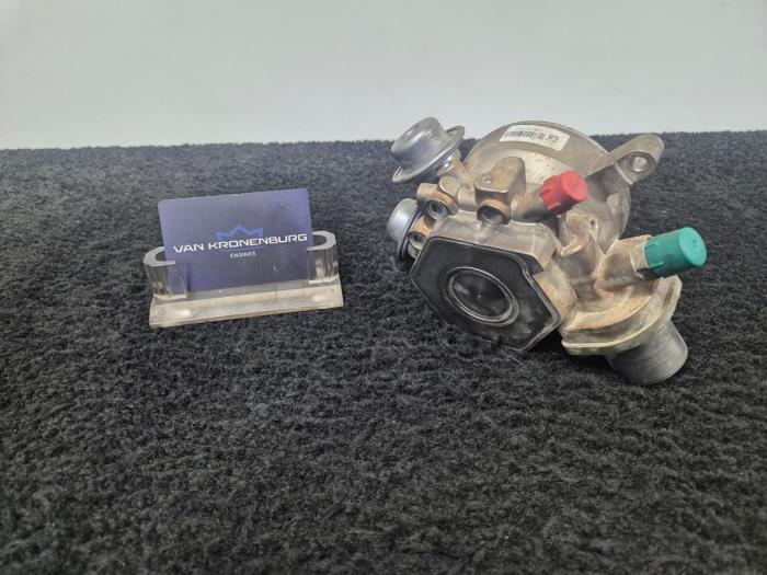 Gebrauchte Hochdruckpumpe Porsche Cayenne (9PA) 4.8 V8 32V Turbo Preis € 1.210,00 Mit Mehrwertsteuer angeboten von Van Kronenburg Engines