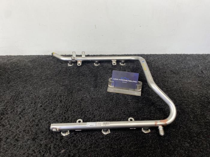 Usagé Système d'injection Mercedes C (W203) 3.2 C-320 V6 18V Prix € 20,00 Prix TTC proposé par Van Kronenburg Engines