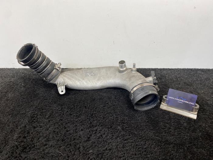 Gebrauchte Intercooler Rohr Audi RS 6 Avant (C6) RS6 5.0 V10 40V TFSI Preis € 40,00 Mit Mehrwertsteuer angeboten von Van Kronenburg Engines