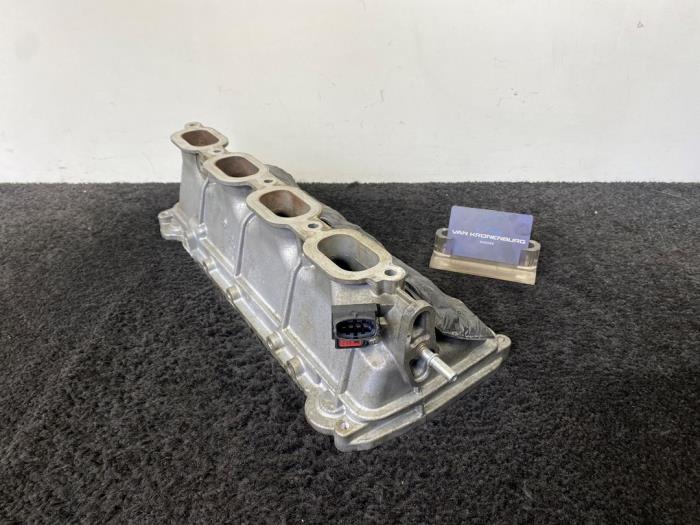 Gebrauchte Ansaugbrugge Landrover Range Rover IV (LG) 5.0 V8 32V Supercharged Preis € 79,94 Mit Mehrwertsteuer angeboten von Van Kronenburg Engines