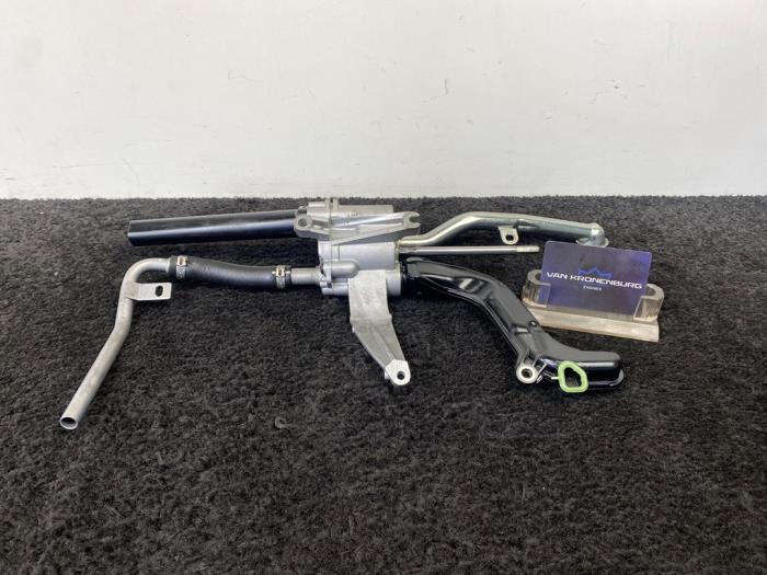 Gebrauchte Ölpumpe BMW M3 (F80) 3.0 24V TwinPower Turbo Preis € 249,95 Mit Mehrwertsteuer angeboten von Van Kronenburg Engines