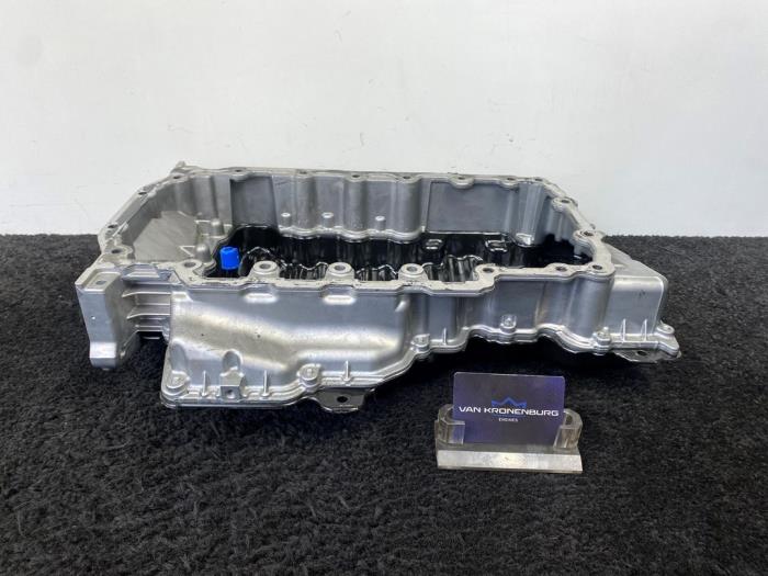 Gebrauchte Ölwanne Volkswagen Golf VII (AUA) 2.0 GTD 16V Preis € 121,00 Mit Mehrwertsteuer angeboten von Van Kronenburg Engines