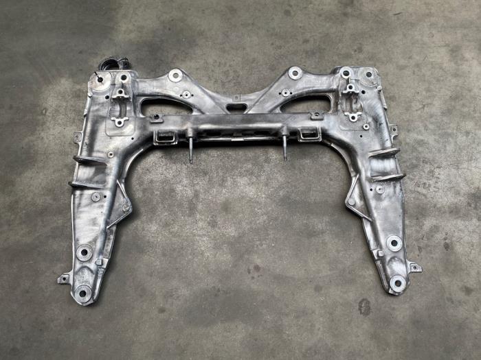 Used Subframe Porsche 911 (991) 3.8 24V Carrera 4S Price € 250,00 Inclusive VAT offered by Van Kronenburg Engines