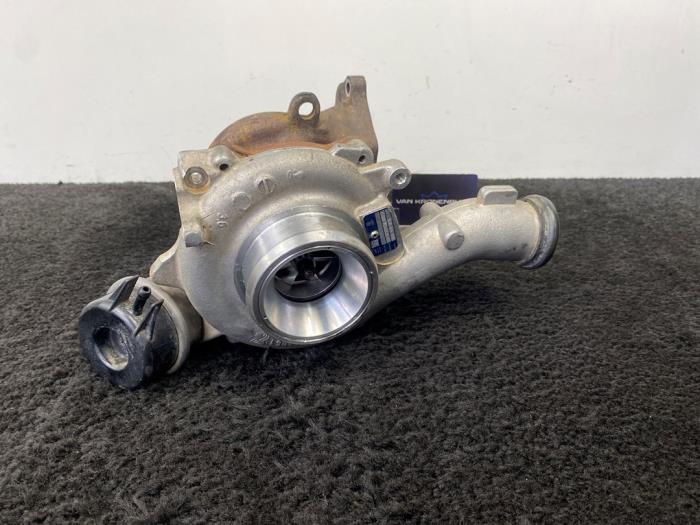 Usagé Turbo Volkswagen Crafter Prix € 300,00 Prix TTC proposé par Van Kronenburg Engines