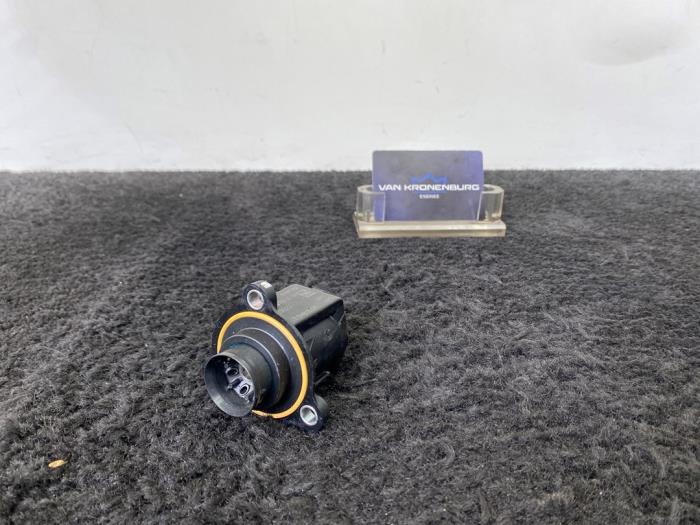 Usagé Régulateur pression turbo Renault Captur II (RJB) 1.3 TCE 130 16V Prix € 20,00 Prix TTC proposé par Van Kronenburg Engines