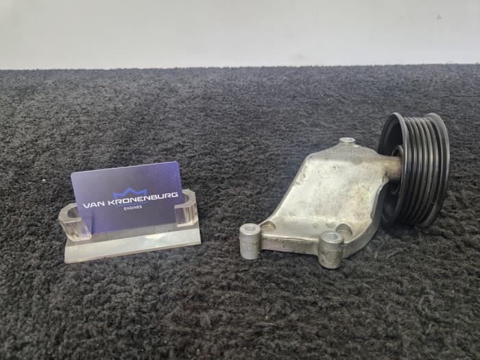 Usados Rodillo tensor correa múltiple Landrover Range Rover Sport (LS) 5.0 V8 32V Supercharged Precio € 35,01 IVA incluido ofrecido por Van Kronenburg Engines
