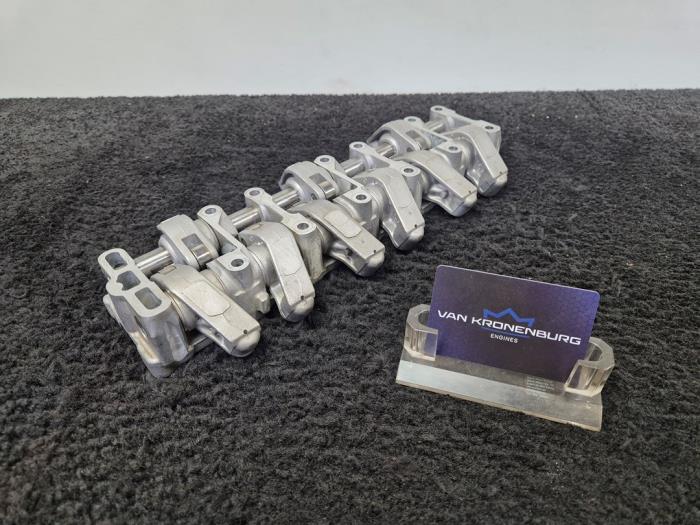 Usagé Culbuteur Mercedes SL (R230) 3.7 SL-350 V6 18V Prix € 75,00 Prix TTC proposé par Van Kronenburg Engines
