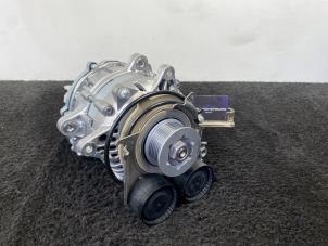 Nuevos Dinamo Mercedes C-Klasse AMG (W206) C-63S E-Performance AMG 2.0 Turbo 4-Matic+ Precio € 1.210,00 IVA incluido ofrecido por Van Kronenburg Engines