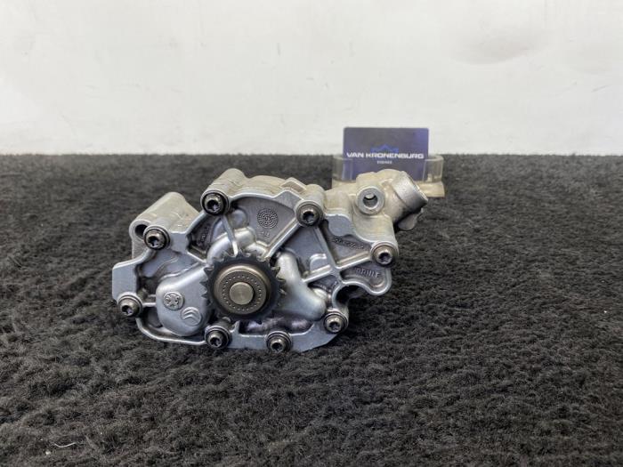 Neue Ölpumpe Ford Mondeo V Wagon 2.0 TDCi 150 16V Preis € 150,00 Mit Mehrwertsteuer angeboten von Van Kronenburg Engines