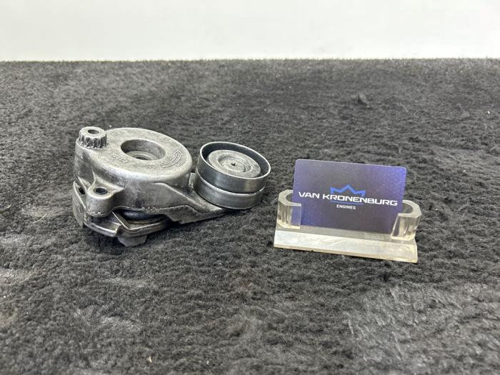 Usados Rodillo tensor correa múltiple Mercedes ML II (164/4JG) 3.0 ML-350 CDI BlueTec 4-Matic V6 24V Precio € 24,95 IVA incluido ofrecido por Van Kronenburg Engines