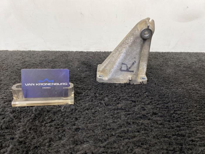 Used Engine mount Mercedes E (W211) 3.2 E-320 V6 18V Price € 24,95 Inclusive VAT offered by Van Kronenburg Engines