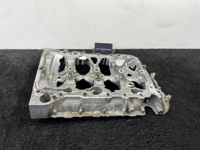 Usagé Couvercle carter Volkswagen Golf VII (AUA) 2.0 GTI 16V Prix € 199,95 Prix TTC proposé par Van Kronenburg Engines