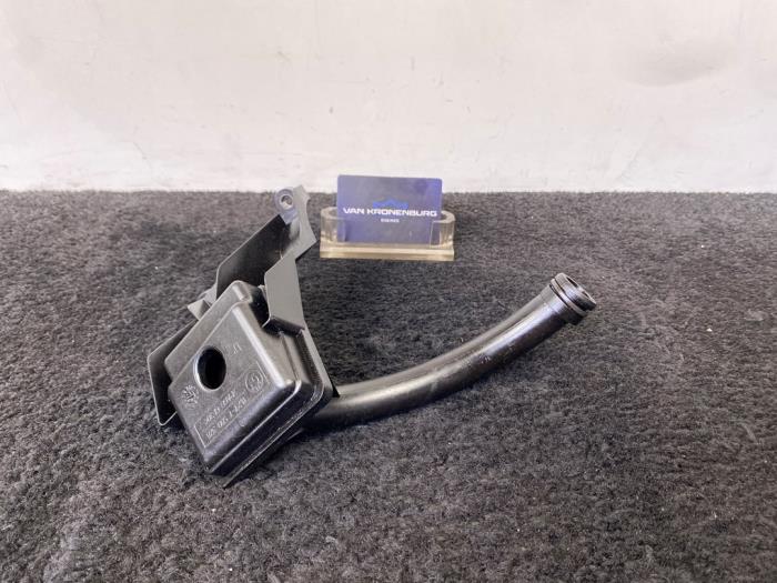 Gebrauchte Öl Ansaugrohr BMW 3 serie (E46/2) 318 Ci 16V Preis € 25,00 Mit Mehrwertsteuer angeboten von Van Kronenburg Engines