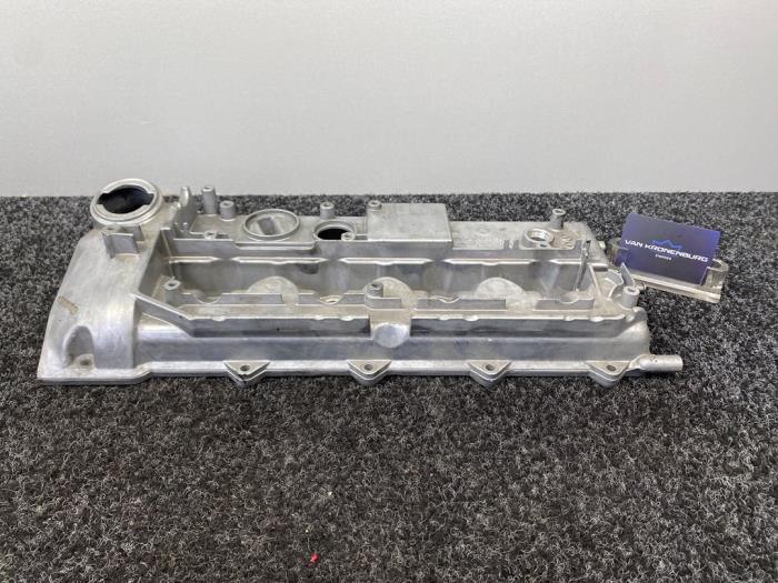 Gebrauchte Ventildeckel Mercedes Sprinter 3t (903) 313 CDI 16V Preis € 99,99 Mit Mehrwertsteuer angeboten von Van Kronenburg Engines