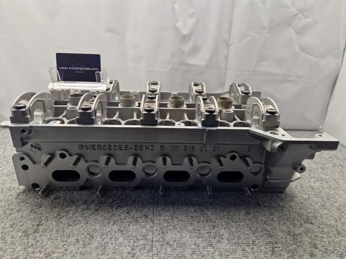 Révisé Culasse Mercedes Divers Prix € 400,00 Prix TTC proposé par Van Kronenburg Engines