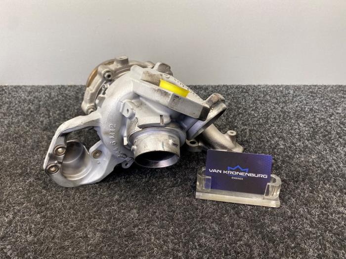 Gebrauchte Turbo Volkswagen Golf VIII (CD1) 2.0 TDI 16V 4Motion Preis € 400,00 Mit Mehrwertsteuer angeboten von Van Kronenburg Engines