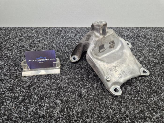 Usagé Support moteur Audi A6 (C8) 3.0 V6 24V 55 TFSI Mild hybrid Quattro Prix € 19,95 Prix TTC proposé par Van Kronenburg Engines