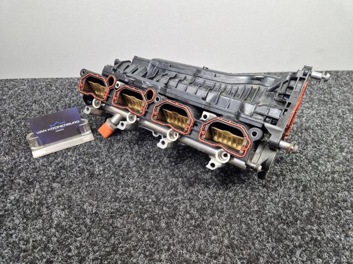 Gebrauchte Ansaugbrugge Audi RS 6 Avant (C7) 4.0 V8 TFSI 32V Preis € 199,95 Mit Mehrwertsteuer angeboten von Van Kronenburg Engines