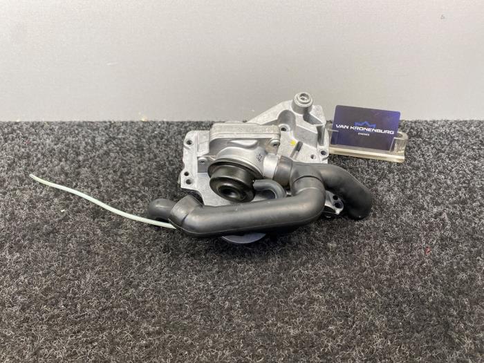 New Miscellaneous Mercedes S (W220) 5.8 S-600L V12 36V Price € 149,96 Inclusive VAT offered by Van Kronenburg Engines